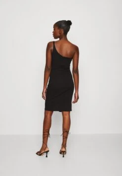 Wal G Valencia Cut Out One Shoulder Midi Dress - Jerseyjurk - Black 10 Wal G Valencia Cut Out One Shoulder Midi Dress - Jerseyjurk - Black -Wal G 02247a8b530c4ae3a62830e14812b19b