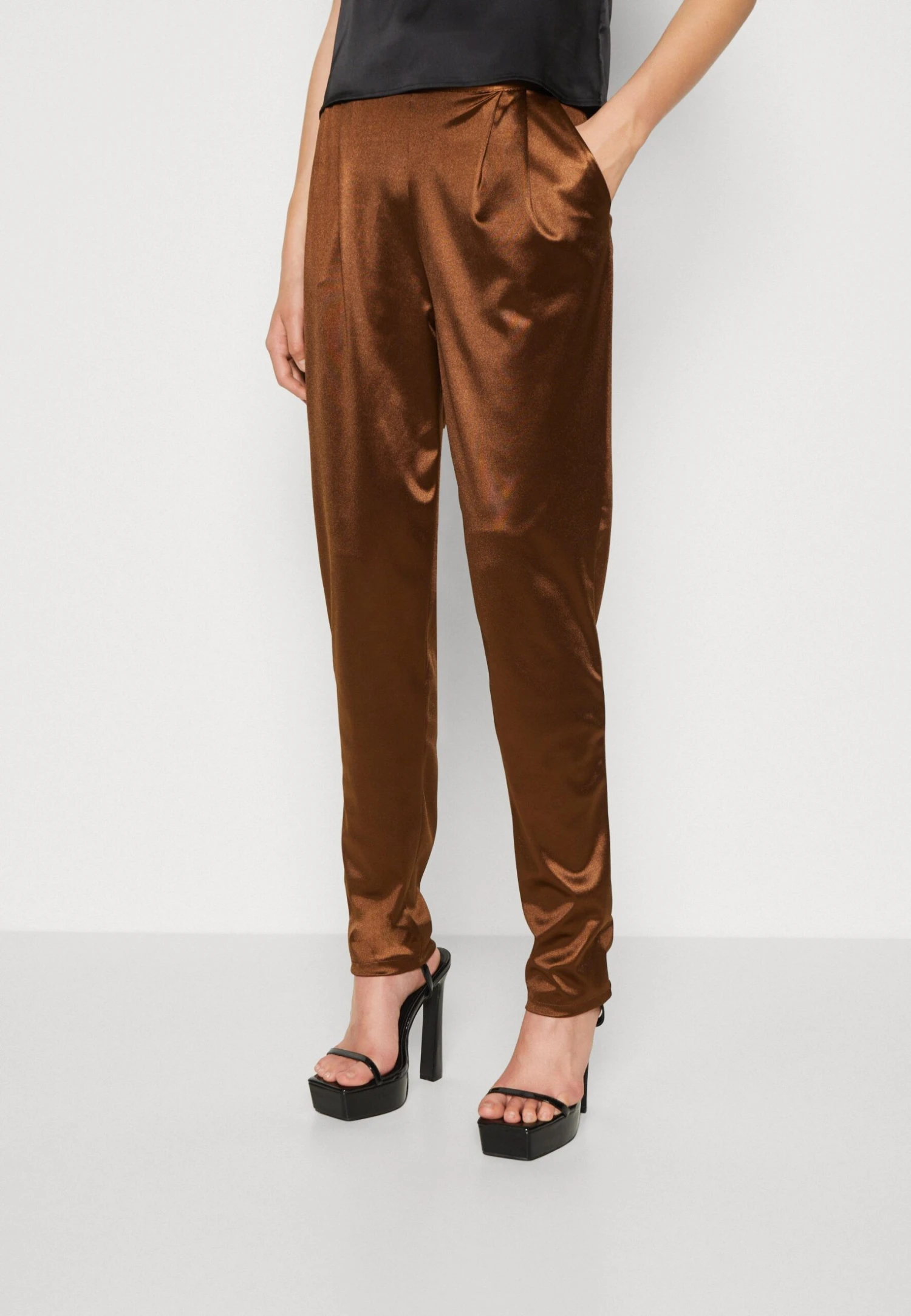 Wal G Charlie Trouser - Broek - Chocolate Brown 3 Wal G Charlie Trouser - Broek - Chocolate Brown