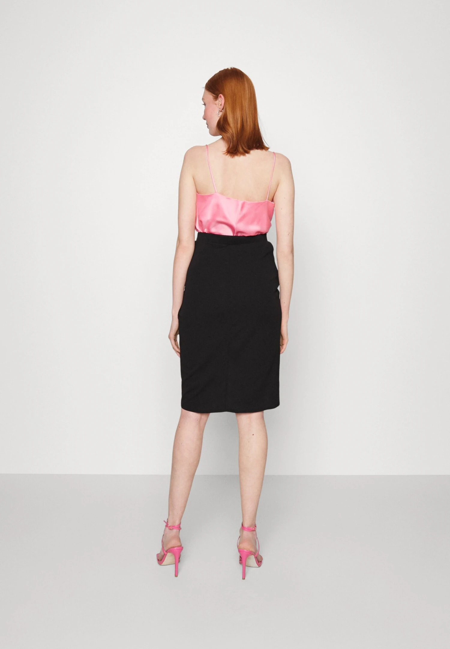 Wal G Kellian Pleat Skirt - Kokerrok - Black 5 Wal G Kellian Pleat Skirt - Kokerrok - Black - Afbeelding 3