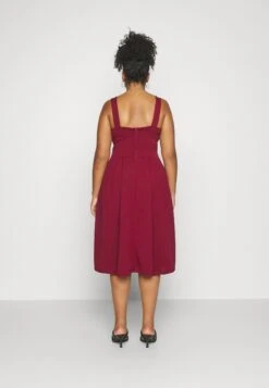 Kandy V Neck Midi - Jurk - Wine 11 Kandy V Neck Midi - Jurk - Wine -Wal G 1b553eadd71c451e85bb5f07bc256434
