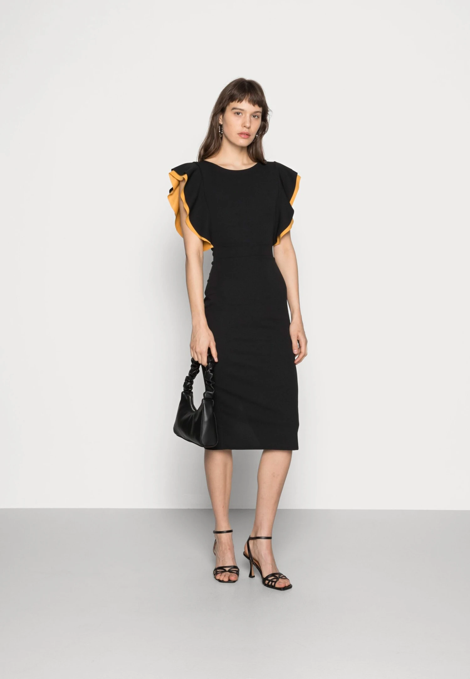 Wal G Kelly Ruffle Sleeve Midi Dress - Cocktailjurk - Black 4 Wal G Kelly Ruffle Sleeve Midi Dress - Cocktailjurk - Black - Afbeelding 2