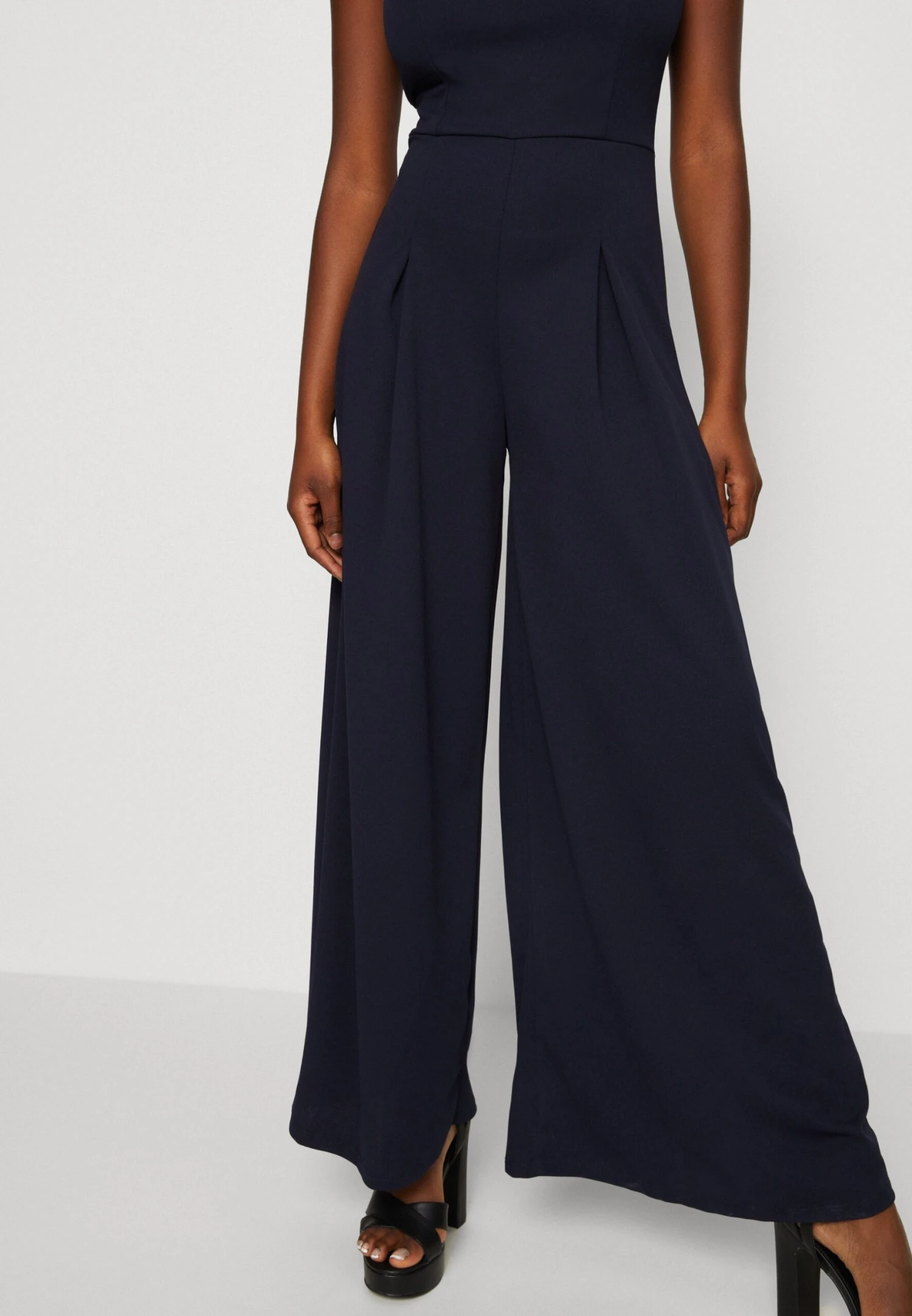 Wal G Rian Wide Leg Pleat - Jumpsuit - Navy Blue 8 Wal G Rian Wide Leg Pleat - Jumpsuit - Navy Blue - Afbeelding 6