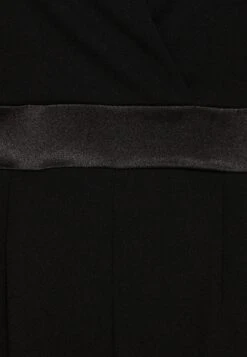 Wal G Pinny Cut Out - Jumpsuit - Black 7 Wal G Pinny Cut Out - Jumpsuit - Black -Wal G 26a553bb0f814bcca949785a27e5f657