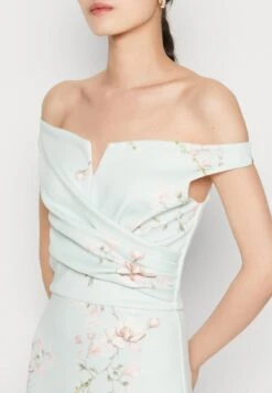 Wal G Wedding Kai V Neck Print Maxi - Galajurk - Sage Green 13 Wal G Wedding Kai V Neck Print Maxi - Galajurk - Sage Green -Wal G 2def809060d64c89a4da0f50e8cefb7a