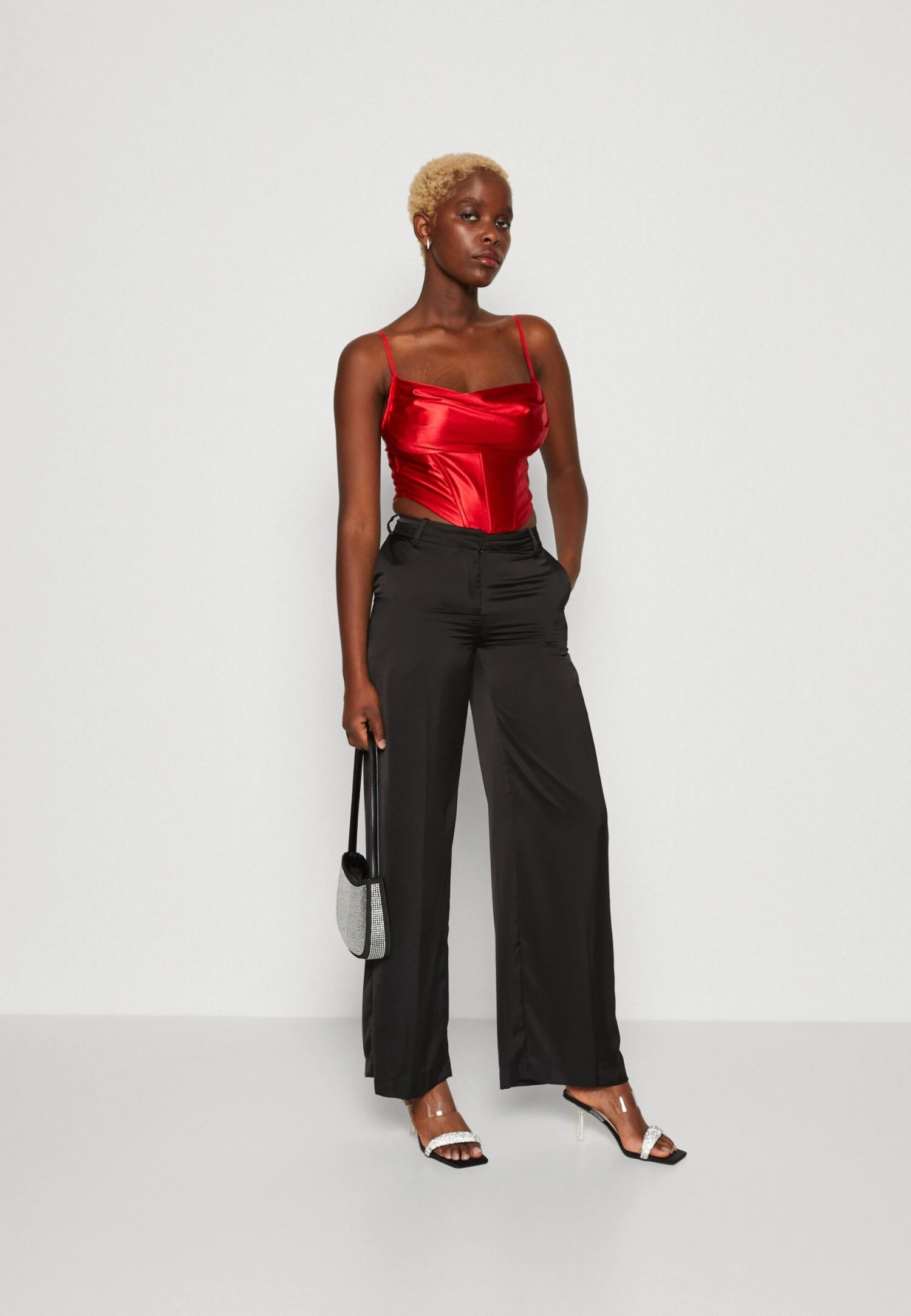 Wal G Christian Corset Crop - Top - Red 4 Wal G Christian Corset Crop - Top - Red - Afbeelding 2