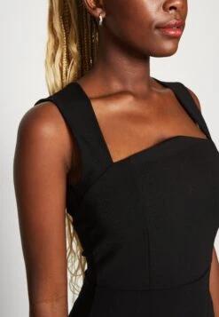 Wal G Brody Curve Neck Midi - Etui-Jurk - Black -Wal G 3a5f7863a4f84bd38730cfb3d0e03fcf