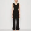 Wal G Billy V Neck - Jumpsuit - Black -Wal G 498ca12f771a47499c85a217747fdf27