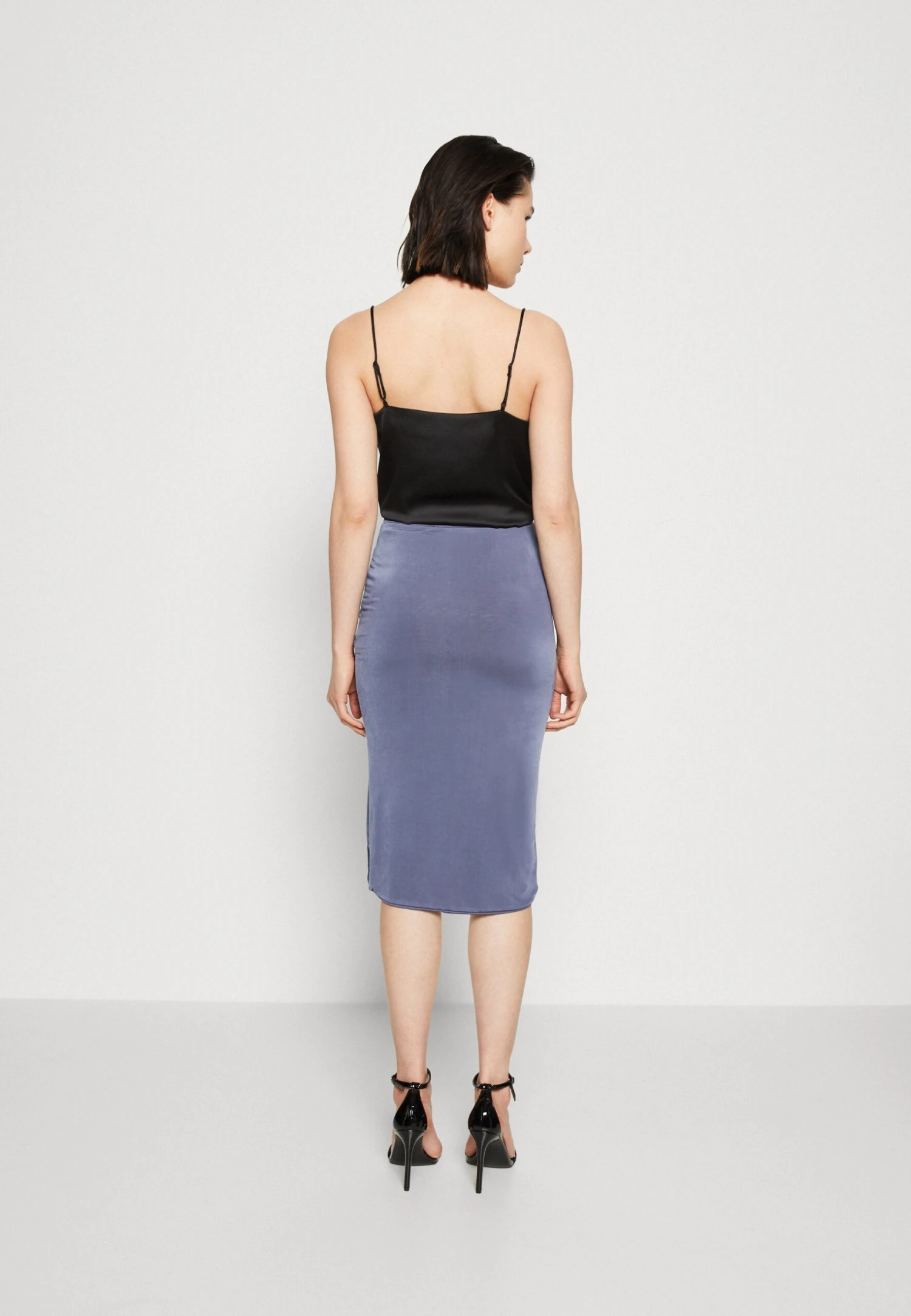 Wal G Party Ty Midi Skirt - Kokerrok - Denim Blue 5 Wal G Party Ty Midi Skirt - Kokerrok - Denim Blue - Afbeelding 3