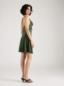 Wal G Cocktailjurken Cocktailjurk AJA Dames Donkergroen 10 Wal G Cocktailjurken Cocktailjurk AJA Dames Donkergroen -Wal G 4c5cc22ca2b802f3345e5e6ef5e2bae4