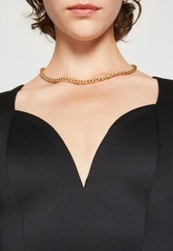 Wal G Zanad V Neck Midi - Jerseyjurk - Black 13 Wal G Zanad V Neck Midi - Jerseyjurk - Black -Wal G 55242e6a61f7405fa5d08067ebdbf050