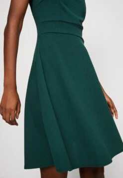 Wal G Melody Cross Skater - Jerseyjurk - Forest Green -Wal G 57154768454f49529c5834f5d5b77814