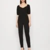 Wal G Alicia Straight Leg - Jumpsuit - Black -Wal G 58ac6de3b5cb4659ab060f1b93558175
