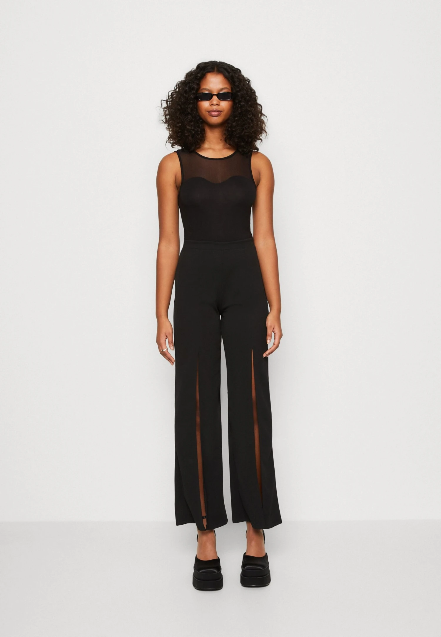 Wal G Mindy Trouser - Broek - Black 4 Wal G Mindy Trouser - Broek - Black - Afbeelding 2