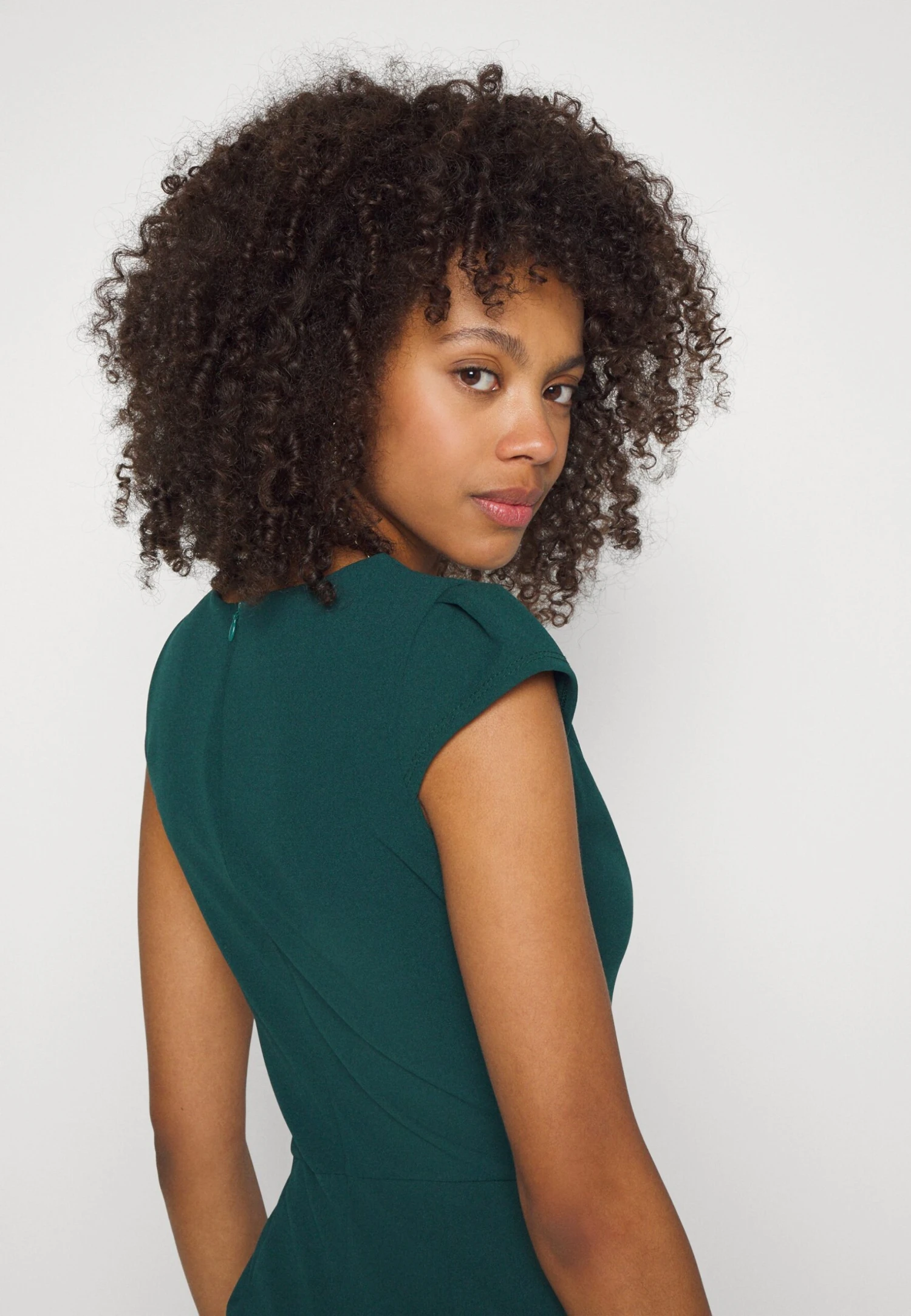 Wal G Short Sleeve V Neck - Jumpsuit - Forest Green 7 Wal G Short Sleeve V Neck - Jumpsuit - Forest Green - Afbeelding 5