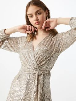 Wal G Korte Jumpsuits Jumpsuit Dames Goud 11 Wal G Korte Jumpsuits Jumpsuit Dames Goud -Wal G 76e6db98b9048c01232cdaa67deb09e6