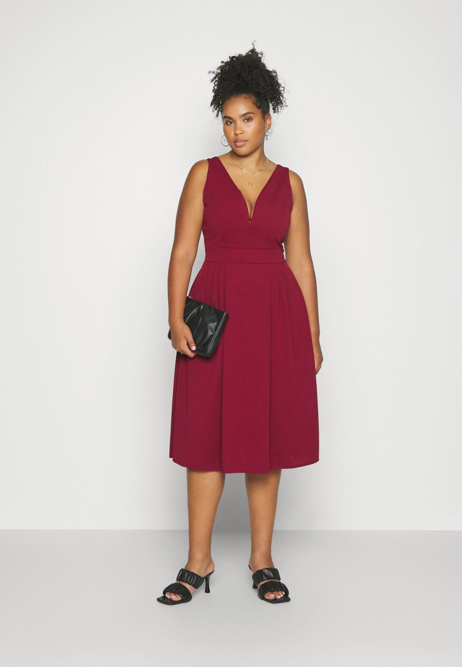 Kandy V Neck Midi - Jurk - Wine 4 Kandy V Neck Midi - Jurk - Wine - Afbeelding 2