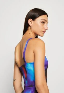 Wal G Vlera Strap Print Midi - Jerseyjurk - Mehrfarbig -Wal G 8658a71aea604b1ebfefe3f28acaf38b