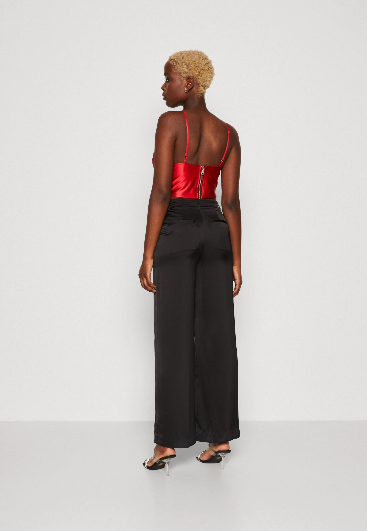 Wal G Christian Corset Crop - Top - Red 5 Wal G Christian Corset Crop - Top - Red - Afbeelding 3