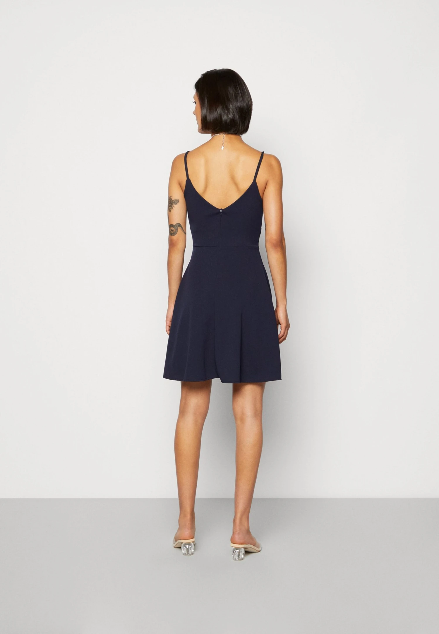 Wal G Jina Skater Dress - Jerseyjurk - Navy Blue 5 Wal G Jina Skater Dress - Jerseyjurk - Navy Blue - Afbeelding 3