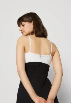 Wal G Janya Contrast - Jumpsuit - Black/White -Wal G 8bd450b6d788458f9d345ddfd20e03c8