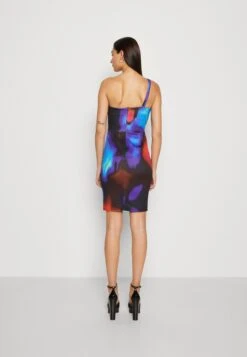 Wal G Vlera Strap Print Midi - Jerseyjurk - Mehrfarbig -Wal G 97f01c0fbea748658ecd175b2cf4446e