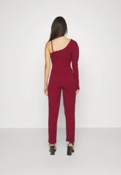 Ciaramin One Sleeve - Jumpsuit - Berry Wine 11 Ciaramin One Sleeve - Jumpsuit - Berry Wine -Wal G 9e7f30be353249cbbfd54fbf4093c7fb