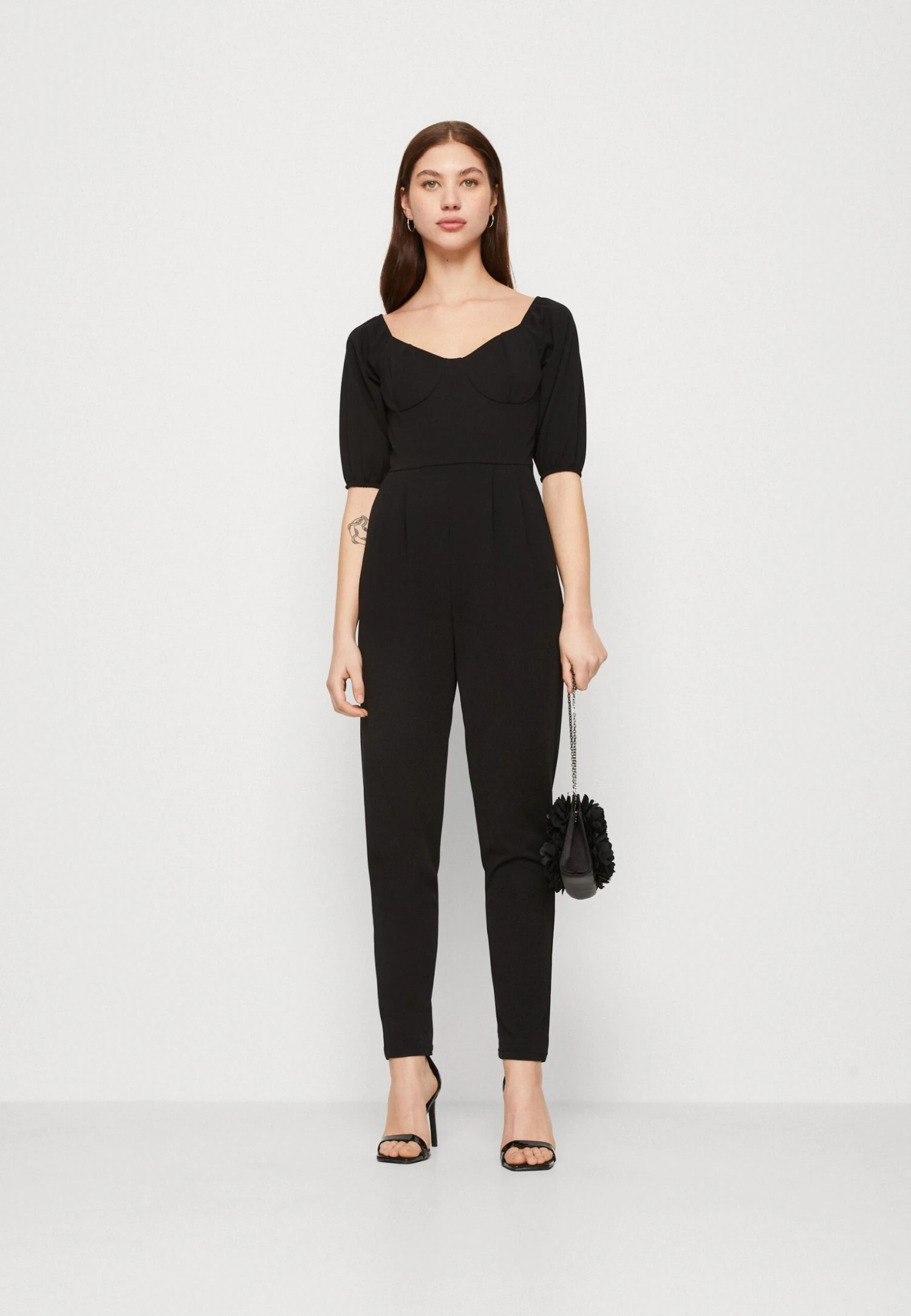 Wal G Alicia Straight Leg - Jumpsuit - Black 4 Wal G Alicia Straight Leg - Jumpsuit - Black - Afbeelding 2