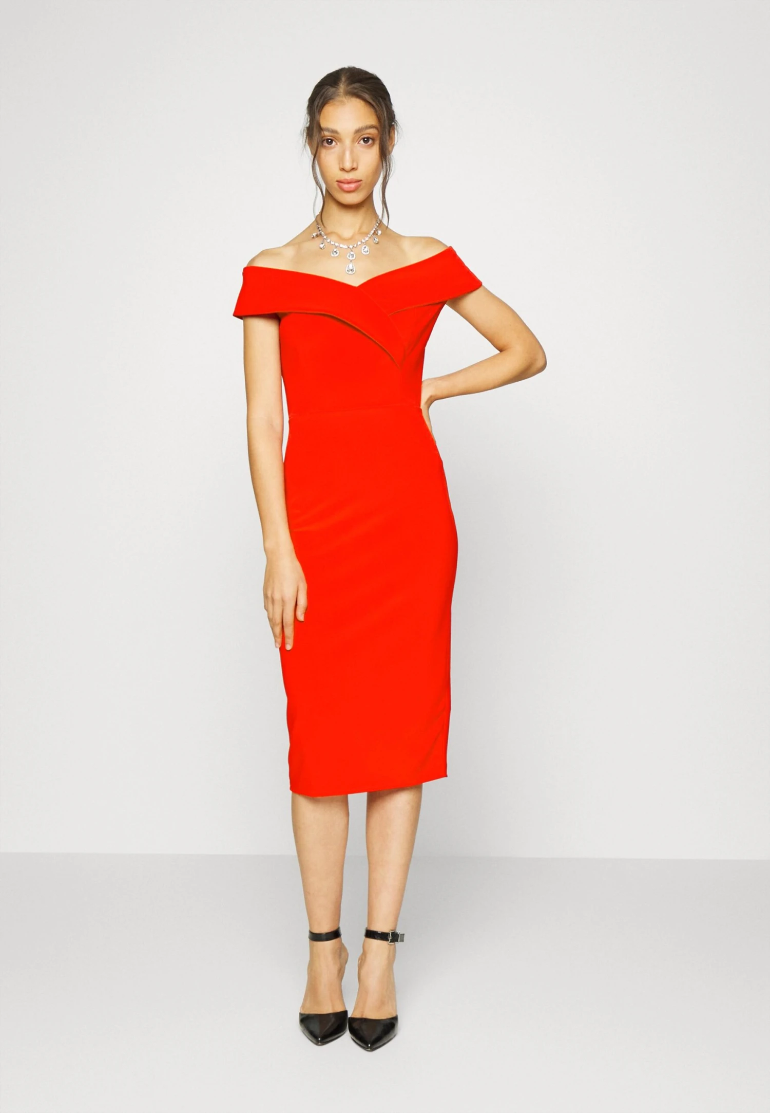 Wal G Zara Midi Dress - Cocktailjurk - Red 3 Wal G Zara Midi Dress - Cocktailjurk - Red
