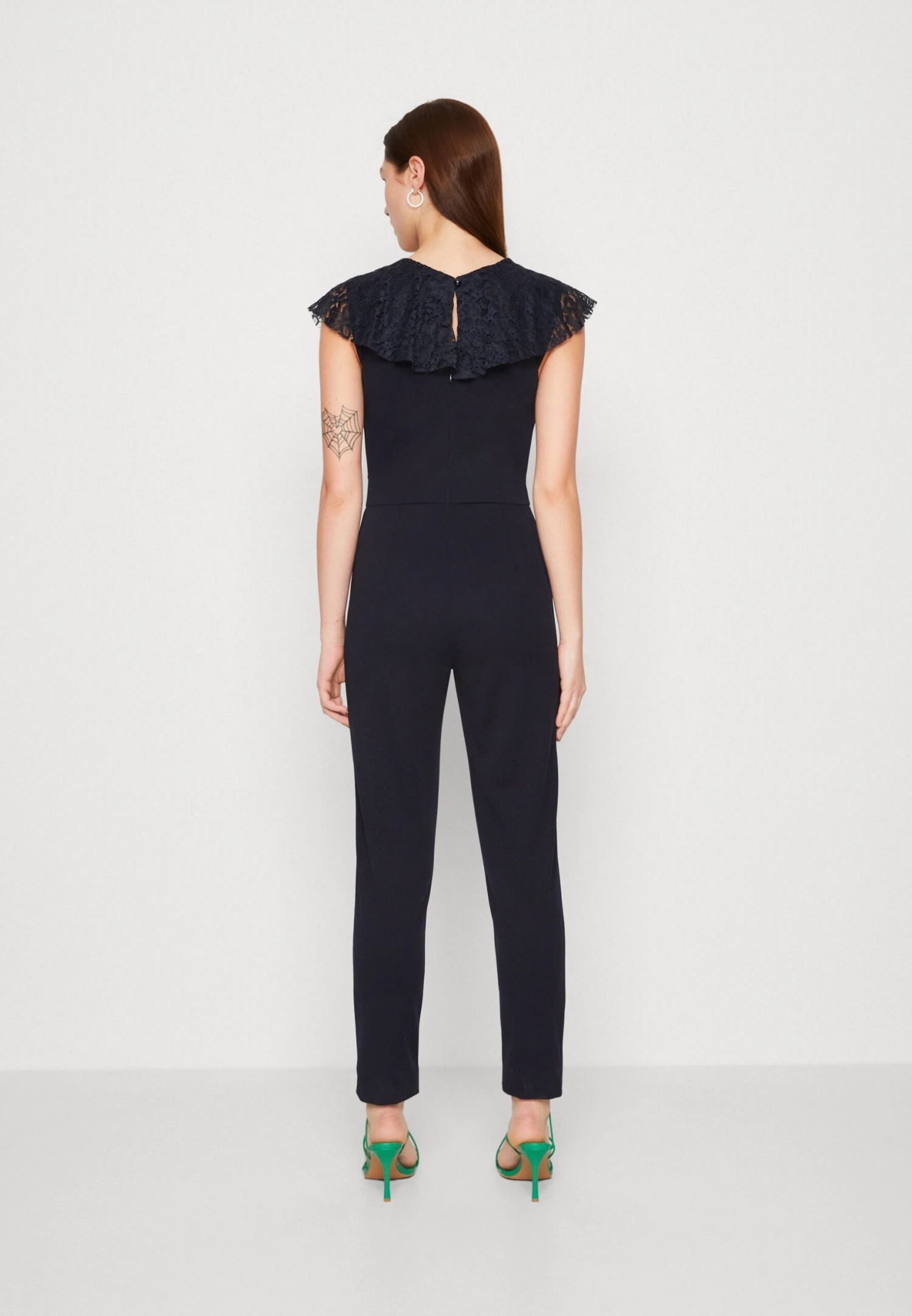 Wal G Sarah Lace - Jumpsuit - Navy Blue 5 Wal G Sarah Lace - Jumpsuit - Navy Blue - Afbeelding 3