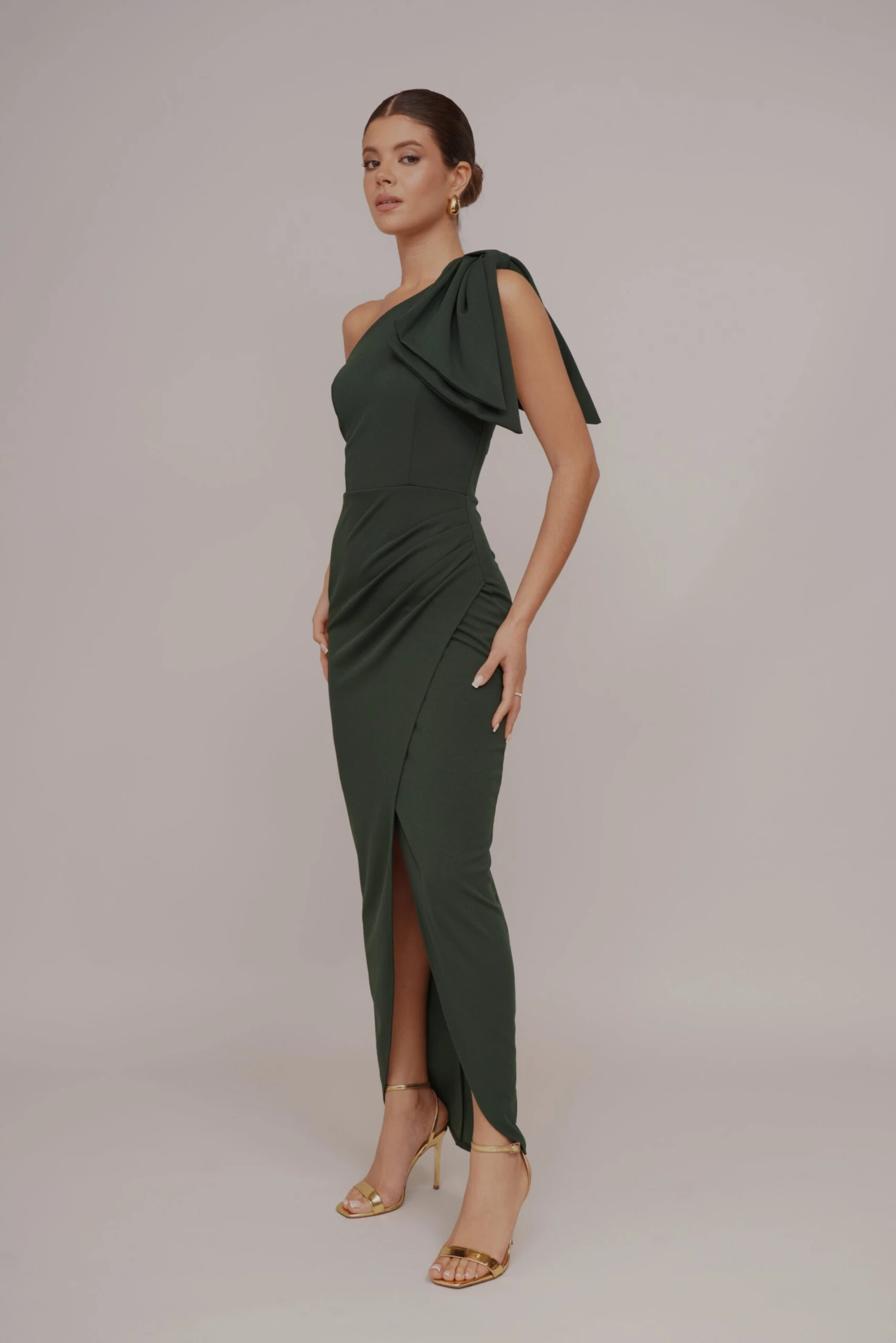 Wal G ROBINA BOW ONE SHOULDER MAXI - Cocktailjurk - Forest Green 4 Wal G ROBINA BOW ONE SHOULDER MAXI - Cocktailjurk - Forest Green - Afbeelding 2