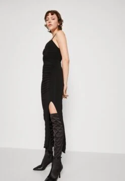 Wal G Salma Strappy - Galajurk - Black 11 Wal G Salma Strappy - Galajurk - Black -Wal G b1a11012a1934a5e9f5d28017b4ec5a1
