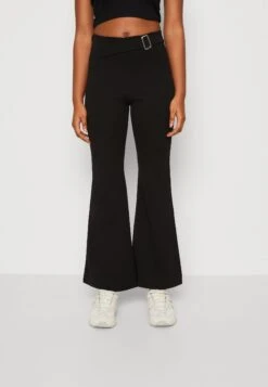 Wal G Melody Buckle Trouser - Broek - Black