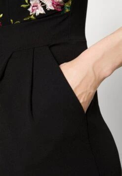 Contrast Plunge - Jumpsuit - Black 13 Contrast Plunge - Jumpsuit - Black -Wal G c7ccb288571343d4877214d4fb0db8cd