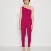 Wal G Rosalita One Shoulder - Jumpsuit - Raspberry 2 Wal G Rosalita One Shoulder - Jumpsuit - Raspberry -Wal G ca234a983733409e92aa00405cf0f3f8