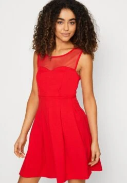 Wal G Tina Skater - Jerseyjurk - Red 11 Wal G Tina Skater - Jerseyjurk - Red -Wal G fb64597ca7be4604ab58e892c2e54248