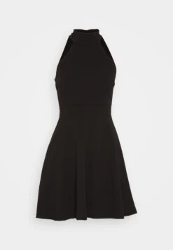 Wal G Annie Halter Skater - Jerseyjurk - Black 12 Wal G Annie Halter Skater - Jerseyjurk - Black -Wal G fe7f99c2c7ae42a387e9d8ec0090e615